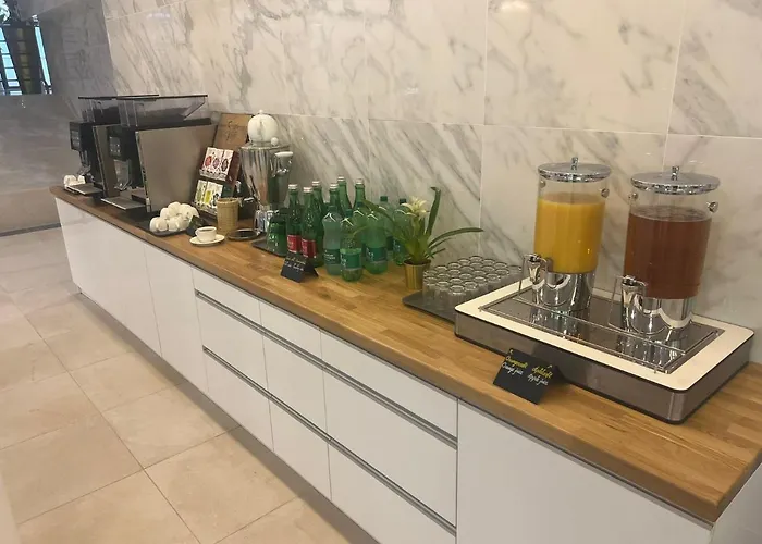 Otel Gartenhotel Altmannsdorf 4*