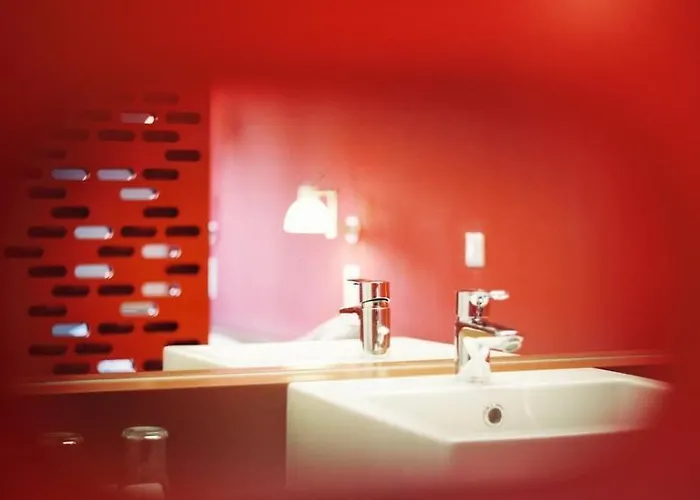 Gartenhotel Altmannsdorf Otel 4*