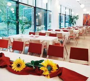 Otel Gartenhotel Altmannsdorf