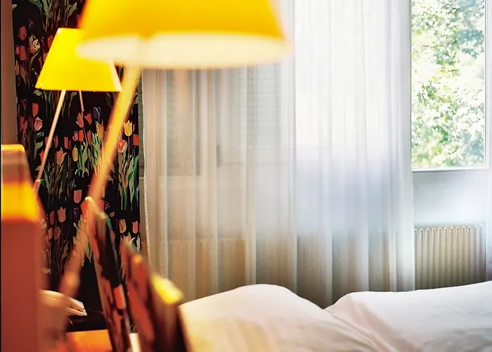 Otel Gartenhotel Altmannsdorf
